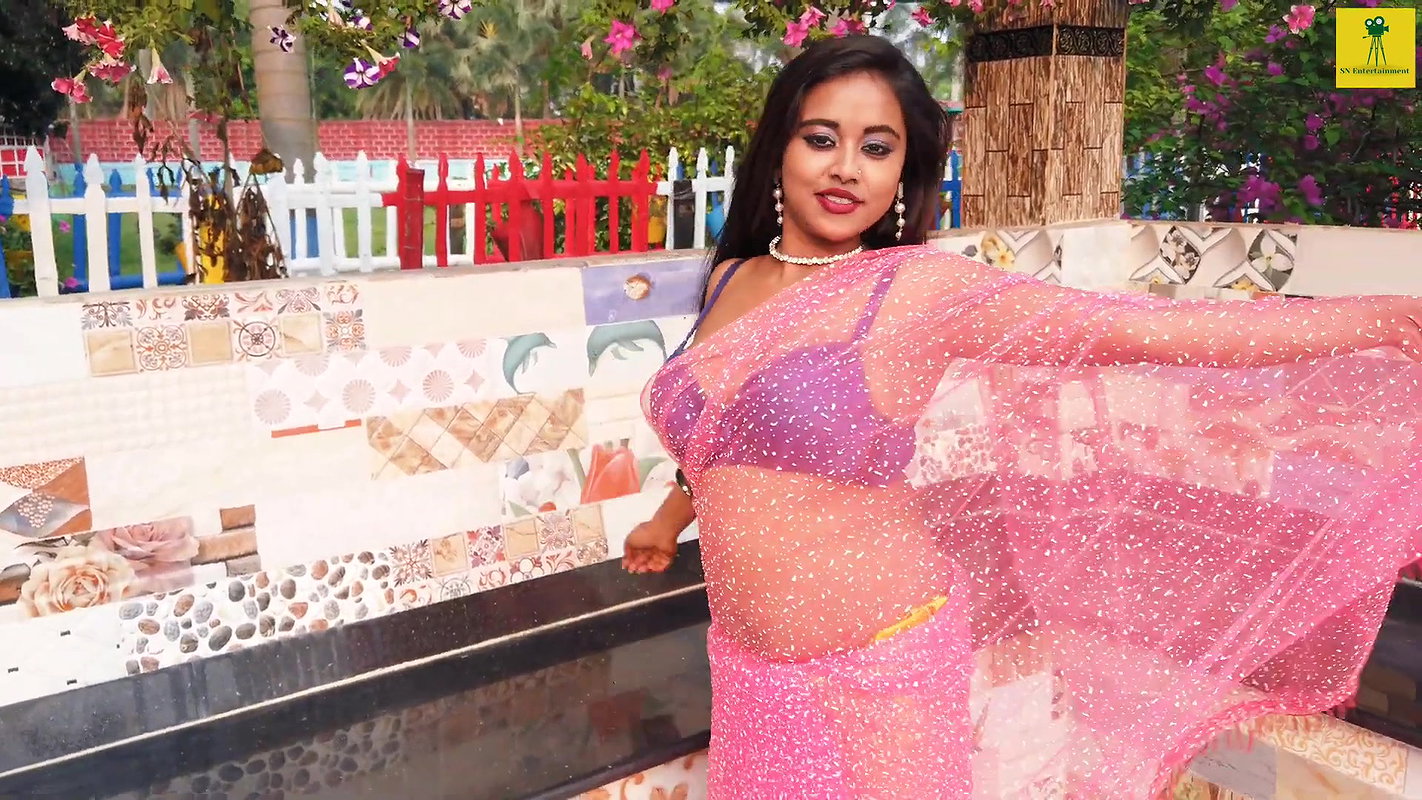 Jhilik Flaunting Sexy Body in Pink Net Saree & Blue Bra