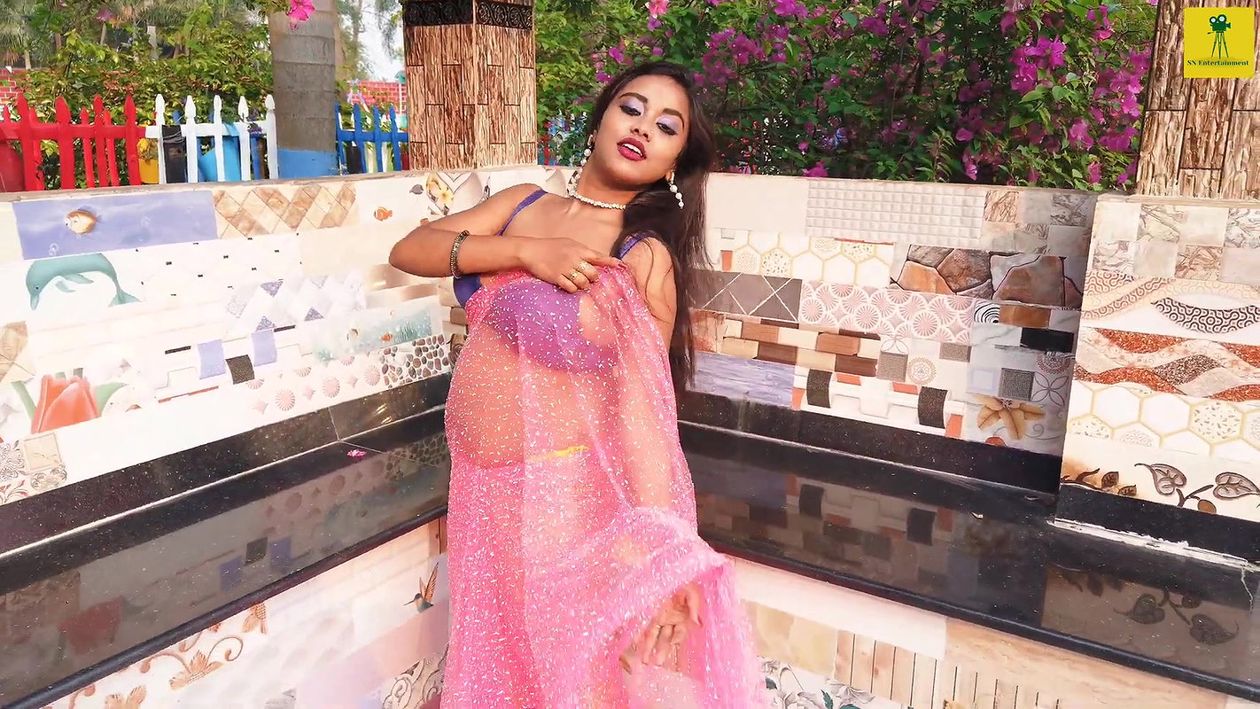 Jhilik Flaunting Sexy Body in Pink Net Saree & Blue Bra