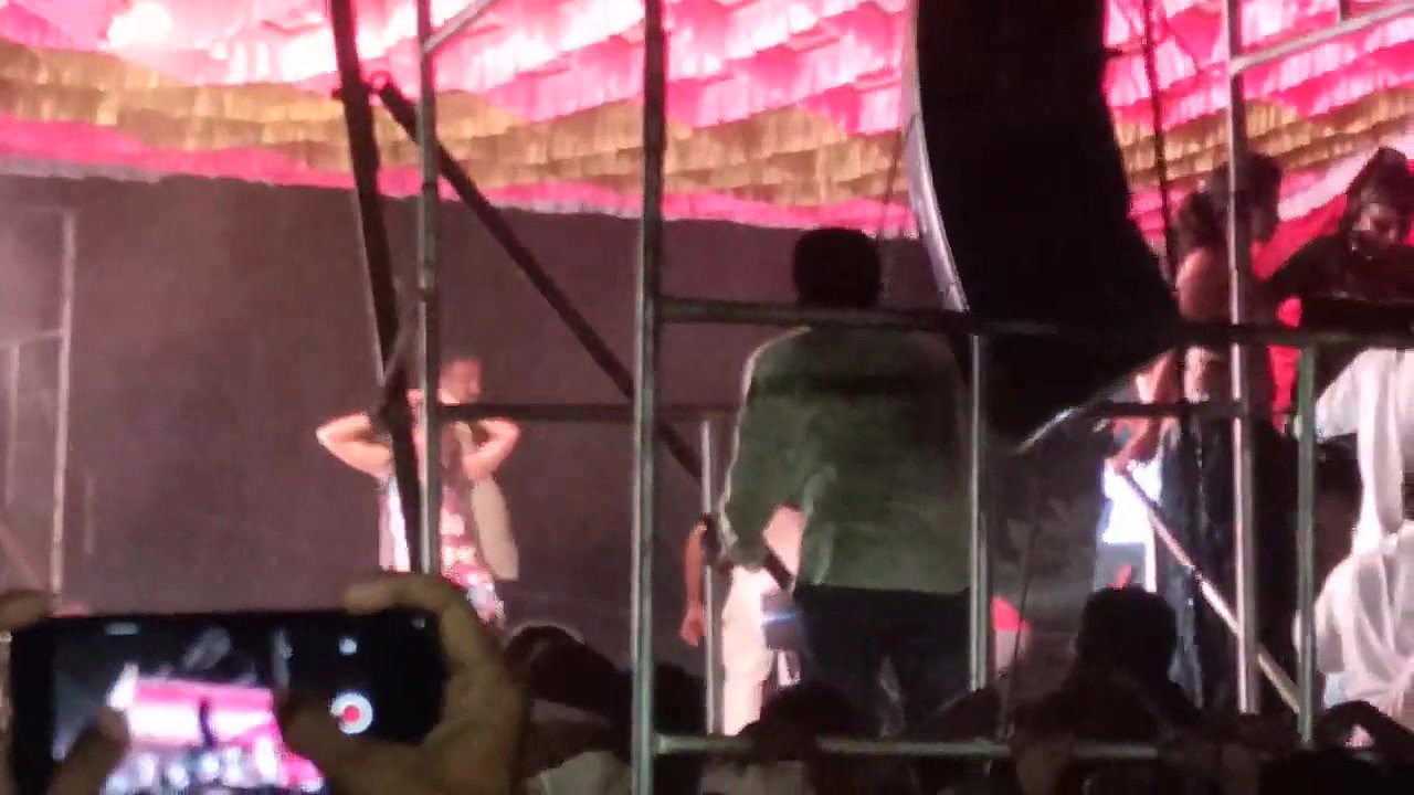 Nude dance perfomace