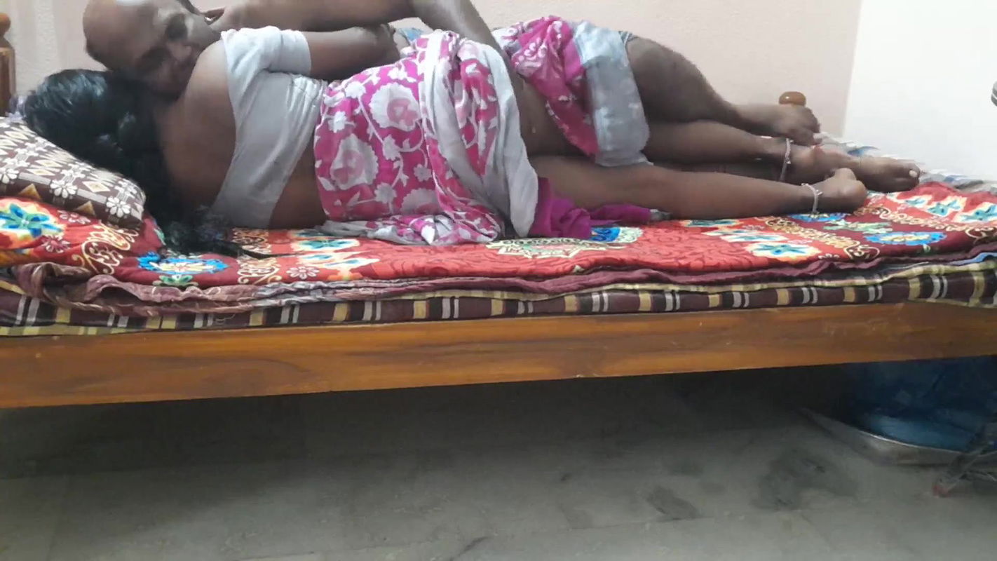 beautiful bhabhi has erotic sex indian romantic sex video in saree