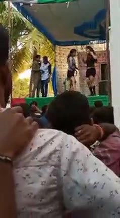 open nude dance show