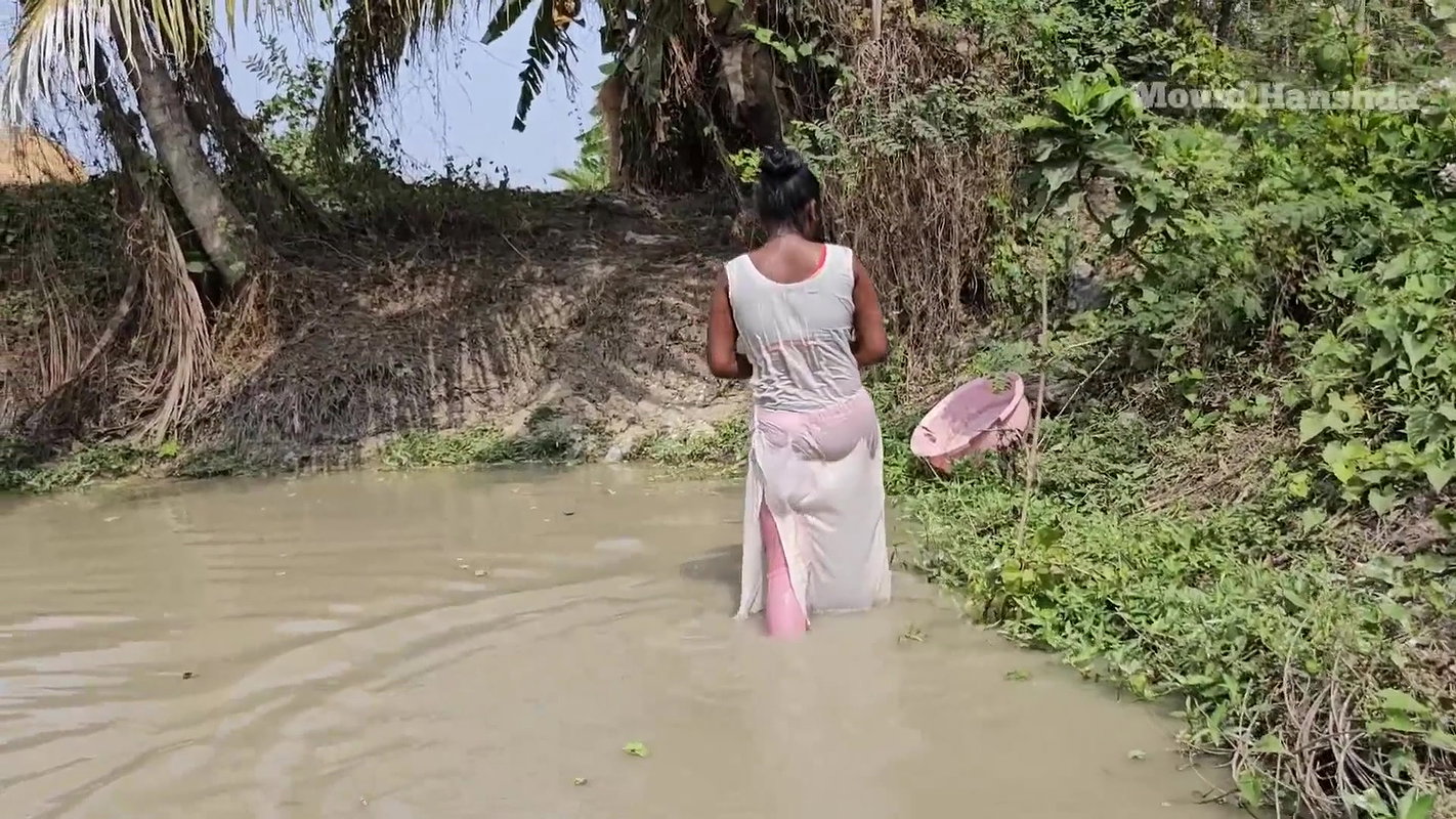 Amazing Mouni Net Fishing in Mud Water