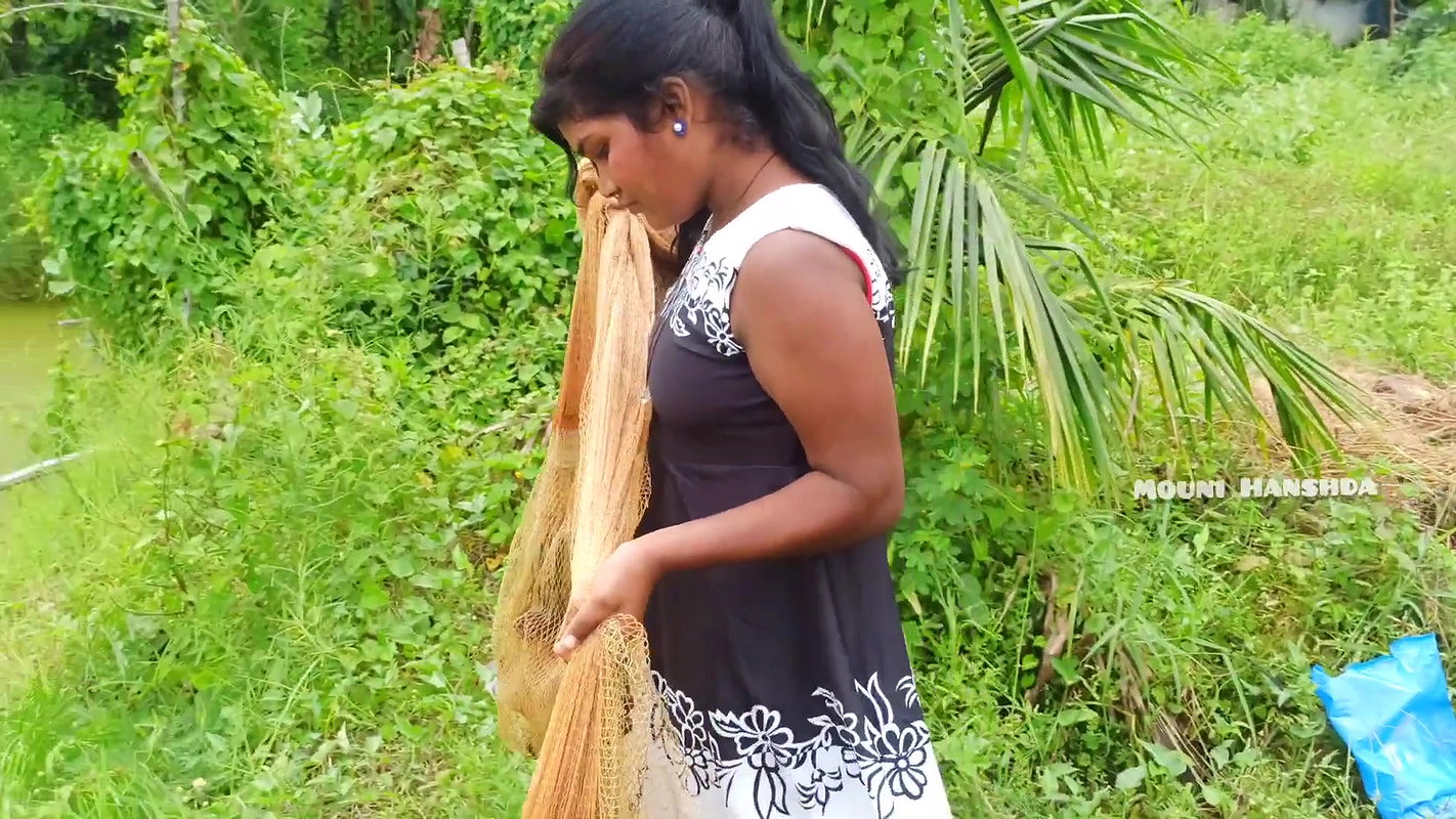 Amazing Village Girl Fishing Video