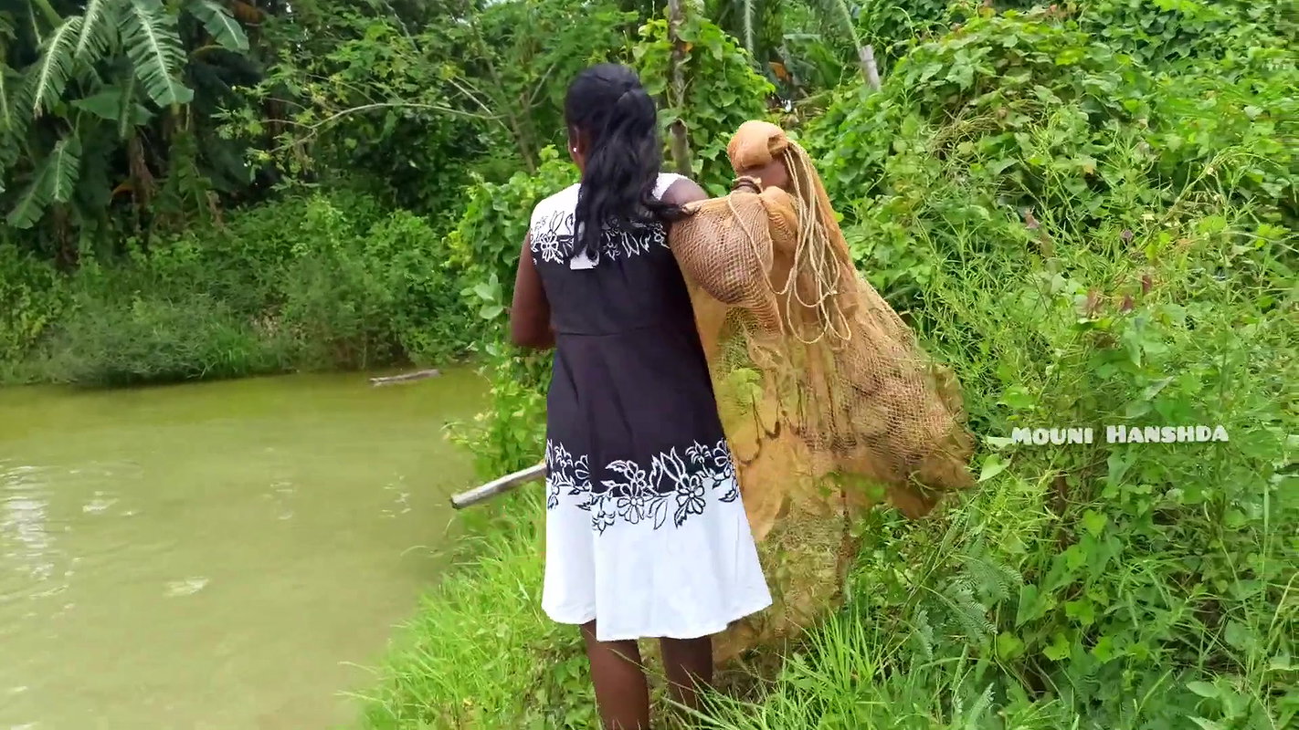 Amazing Village Girl Fishing Video
