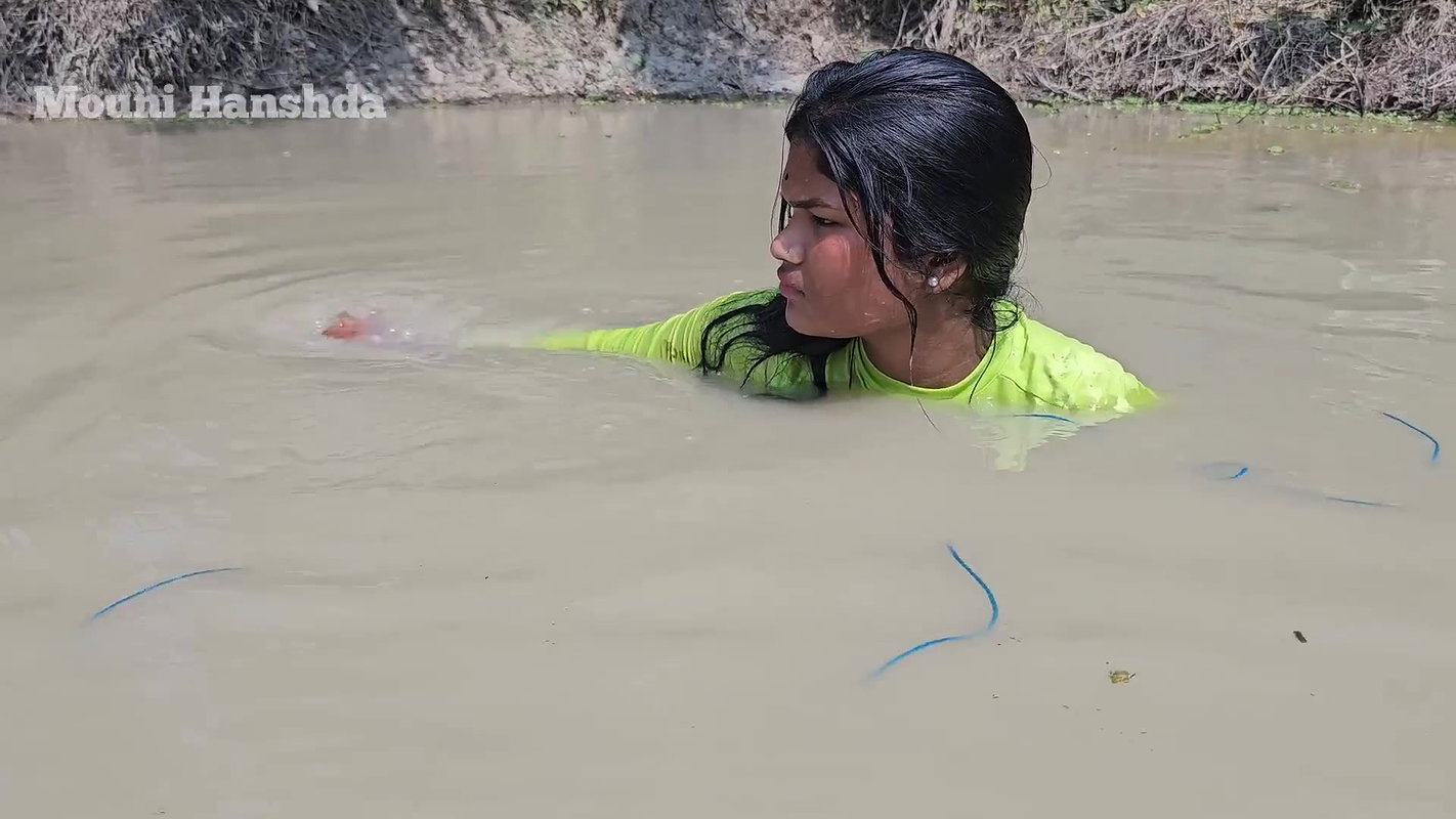 Amazing Village Girl New Fishing video
