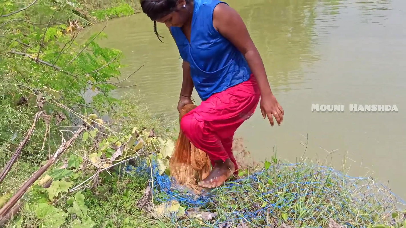 Amazing Village Net fishing video-da