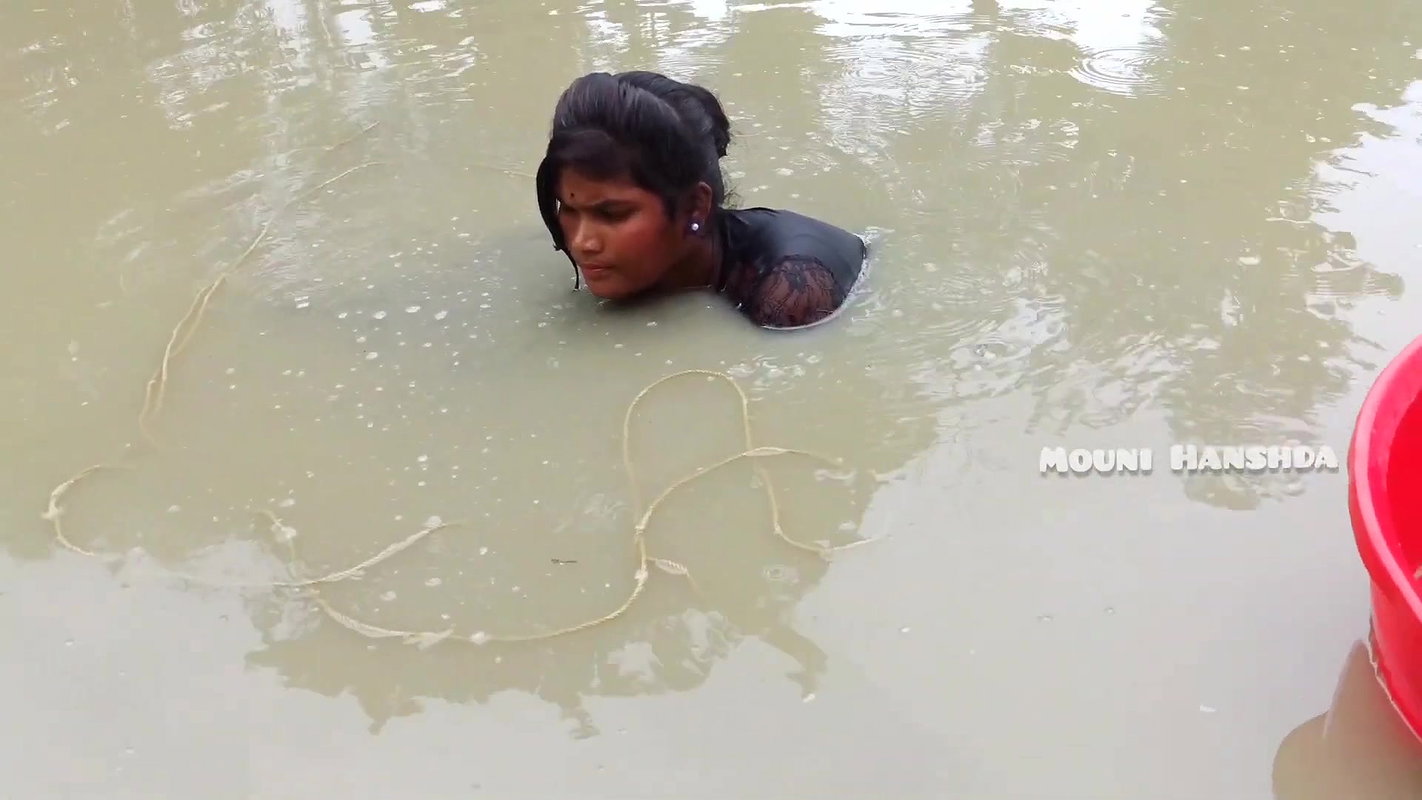 Amazing Village Women fishing Big Net Fish