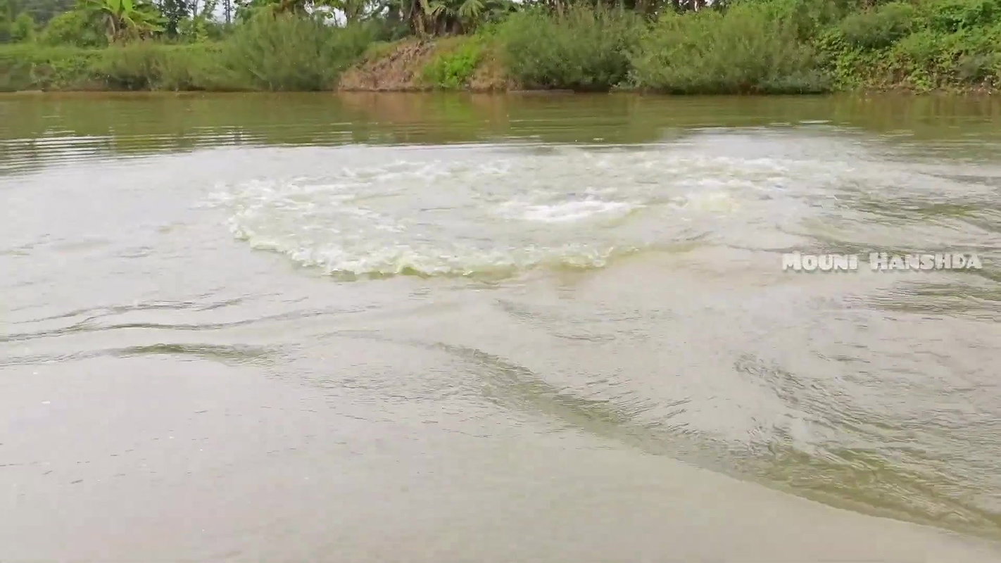 Amazing Village Women Net Casting-da