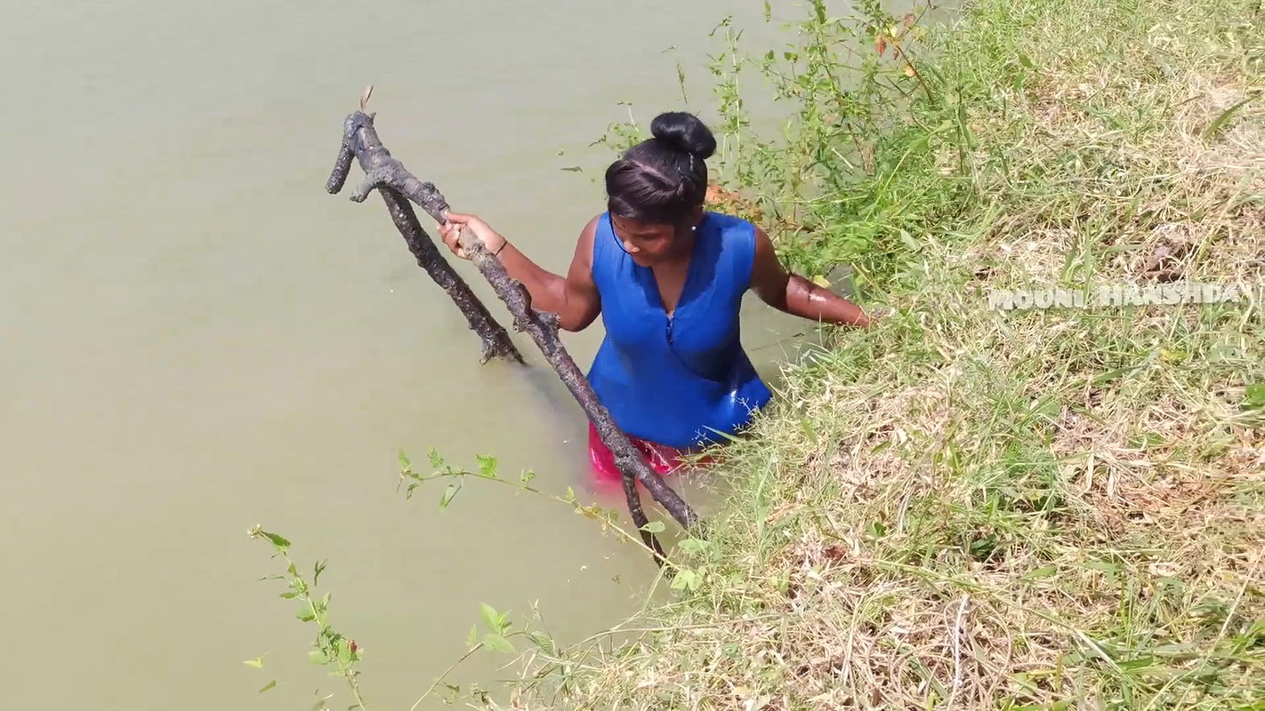 x Amazing Village Women Net Fishing  Video