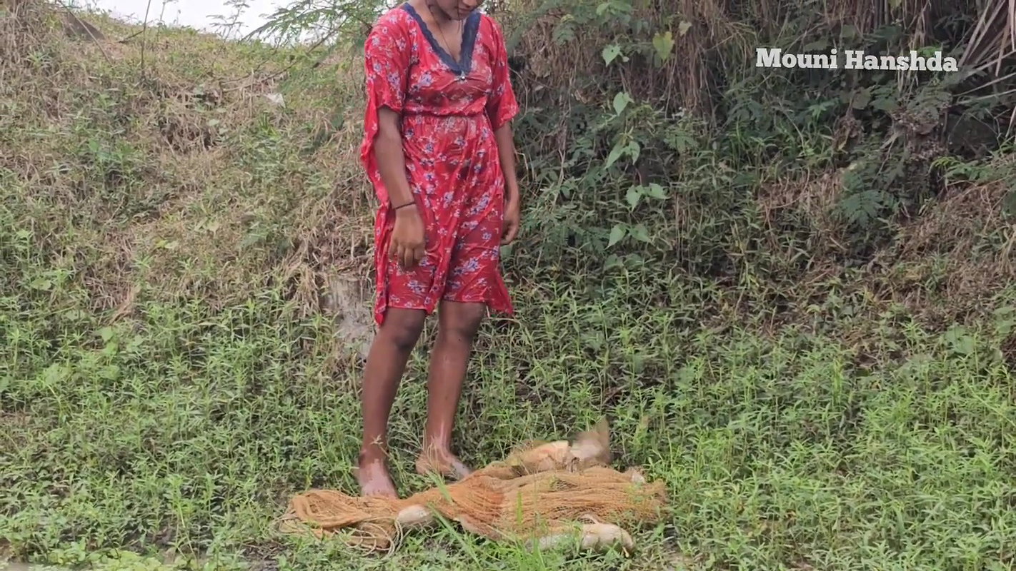Amazing Village Women Net Fishing Video