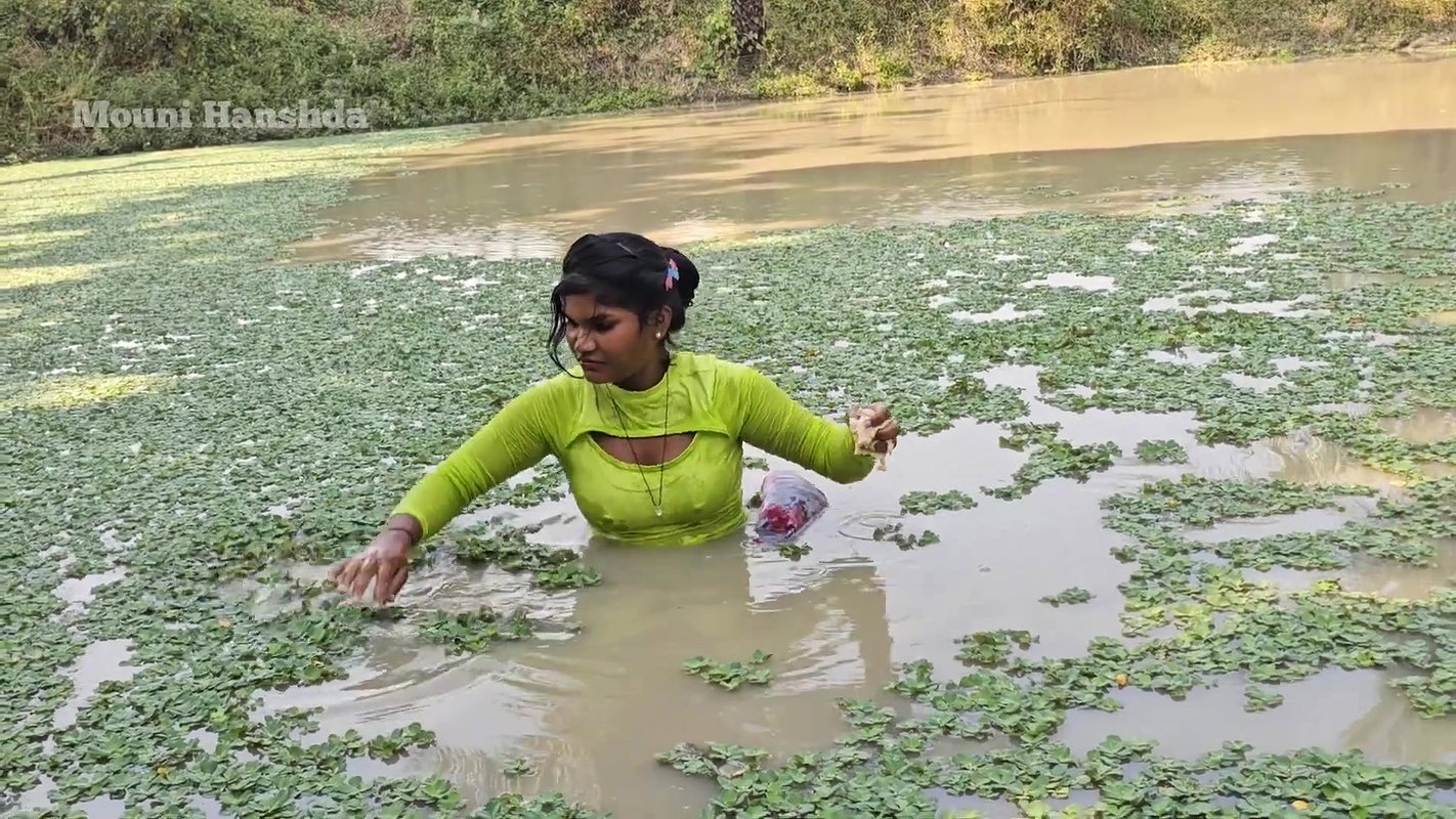 Amazon Fish Trap Fishing by Mouni