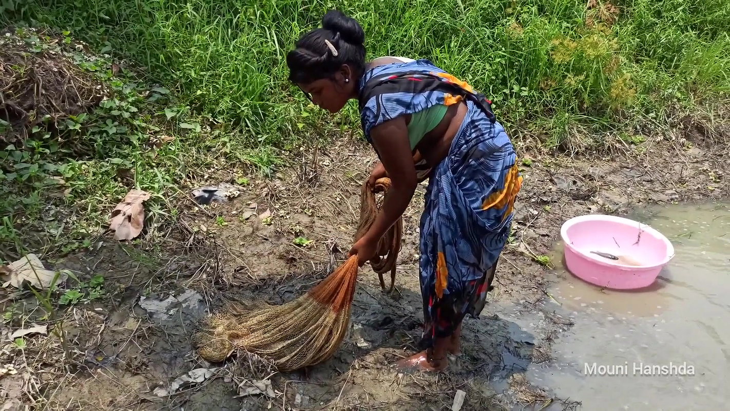 xMy First Fishing video on YouTube-da