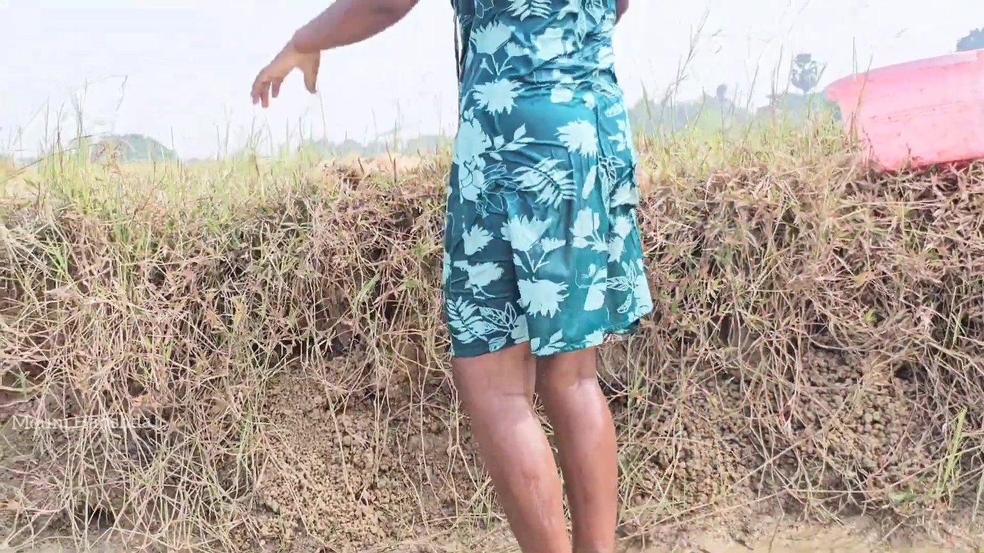 Village women net fishing video by Mouni