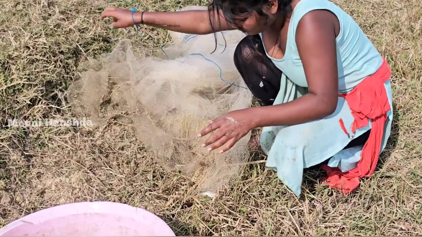 Village wife fishing video 4