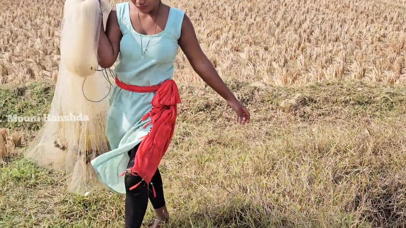 Village wife fishing video 4