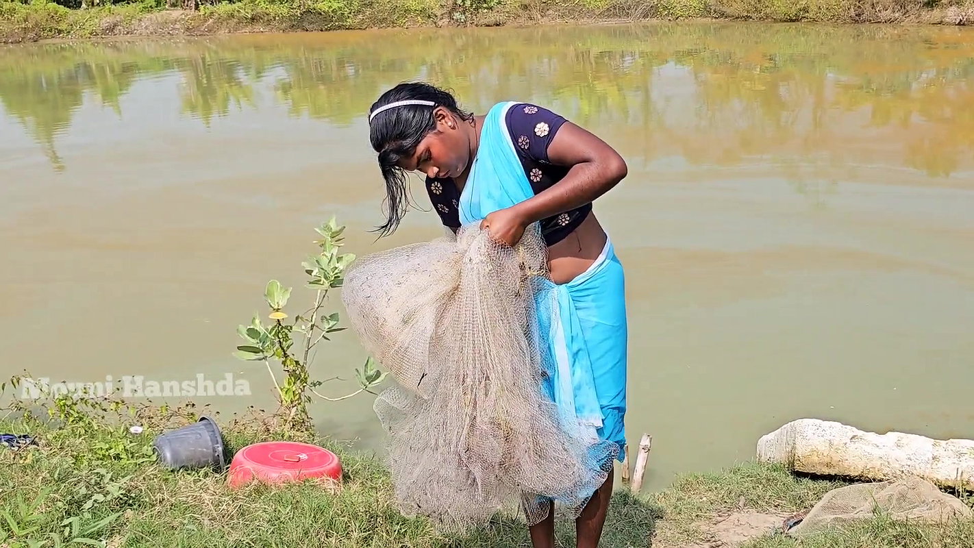 Village wife fishing video 3