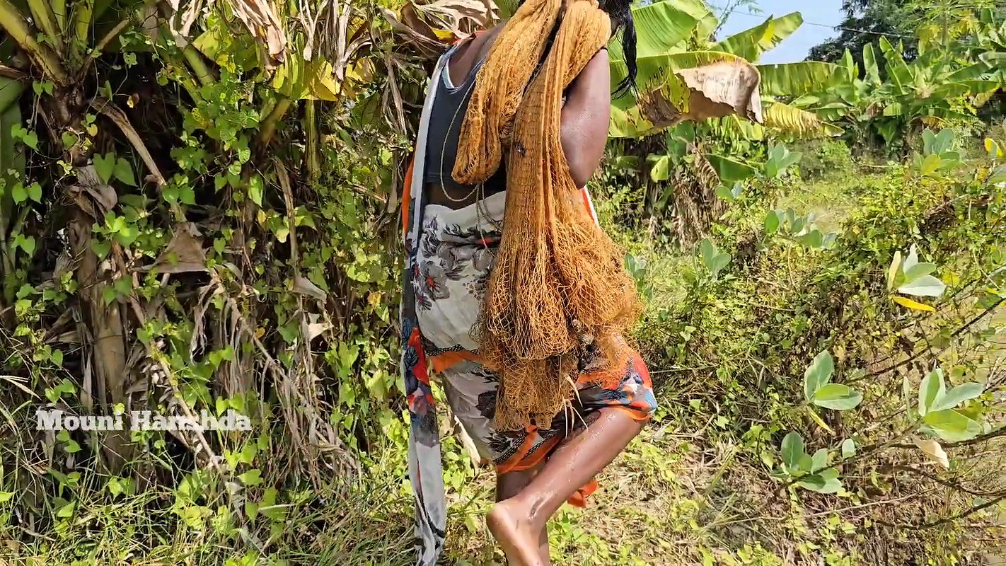 Village wife fishing video