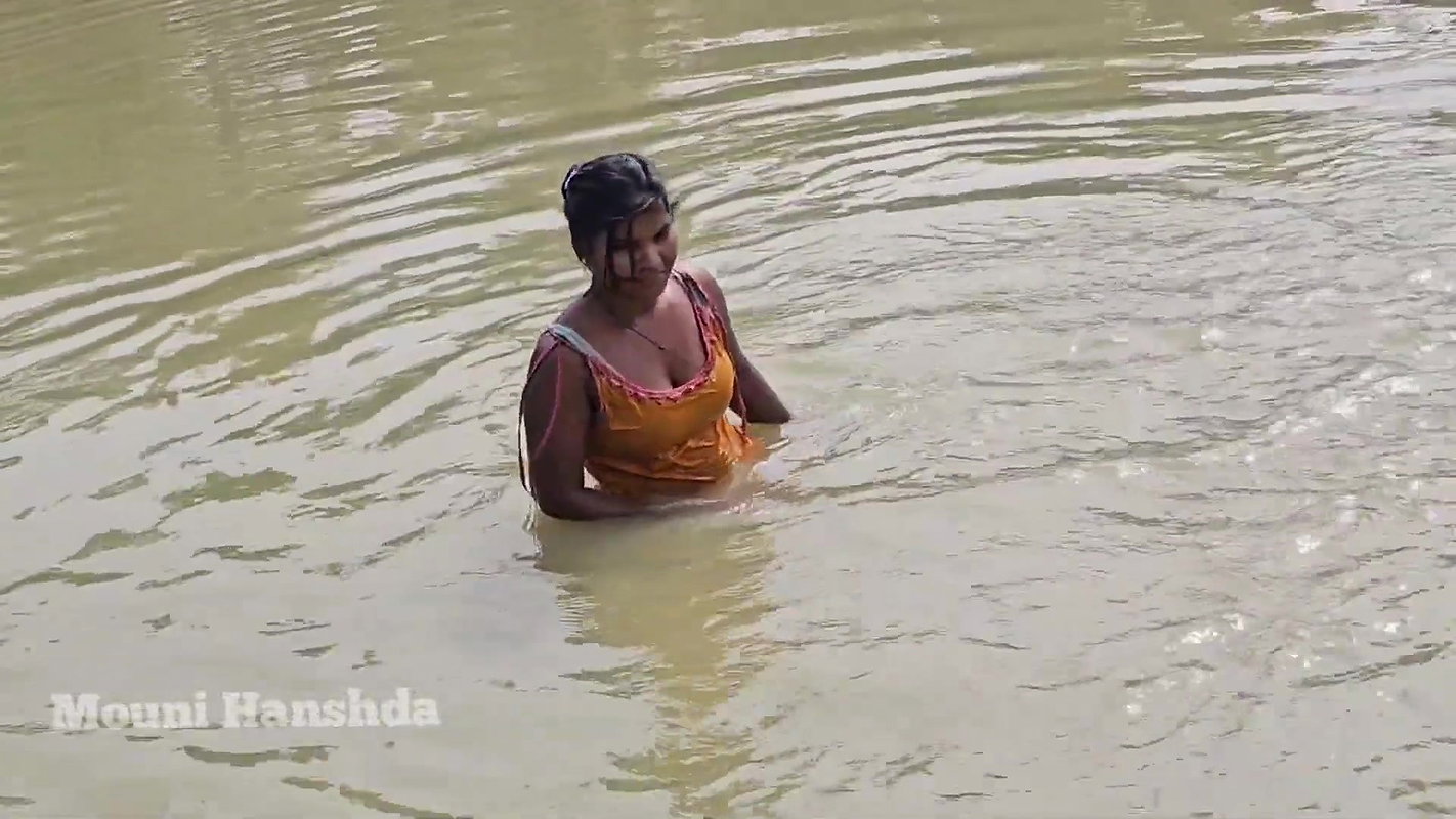 Village wife fishing video 5