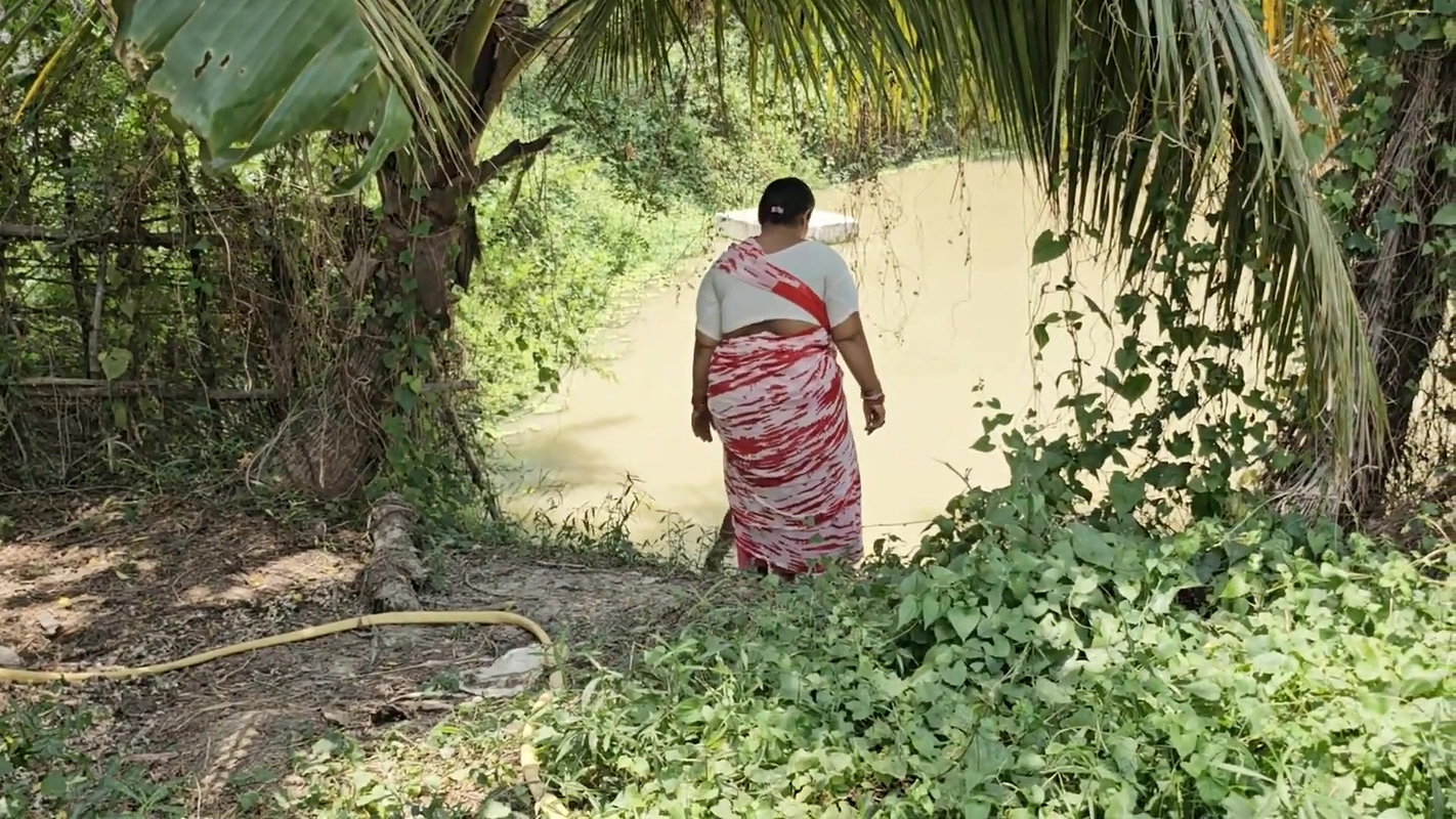 x Amazing Boudi incredible Village fishing    Mouni