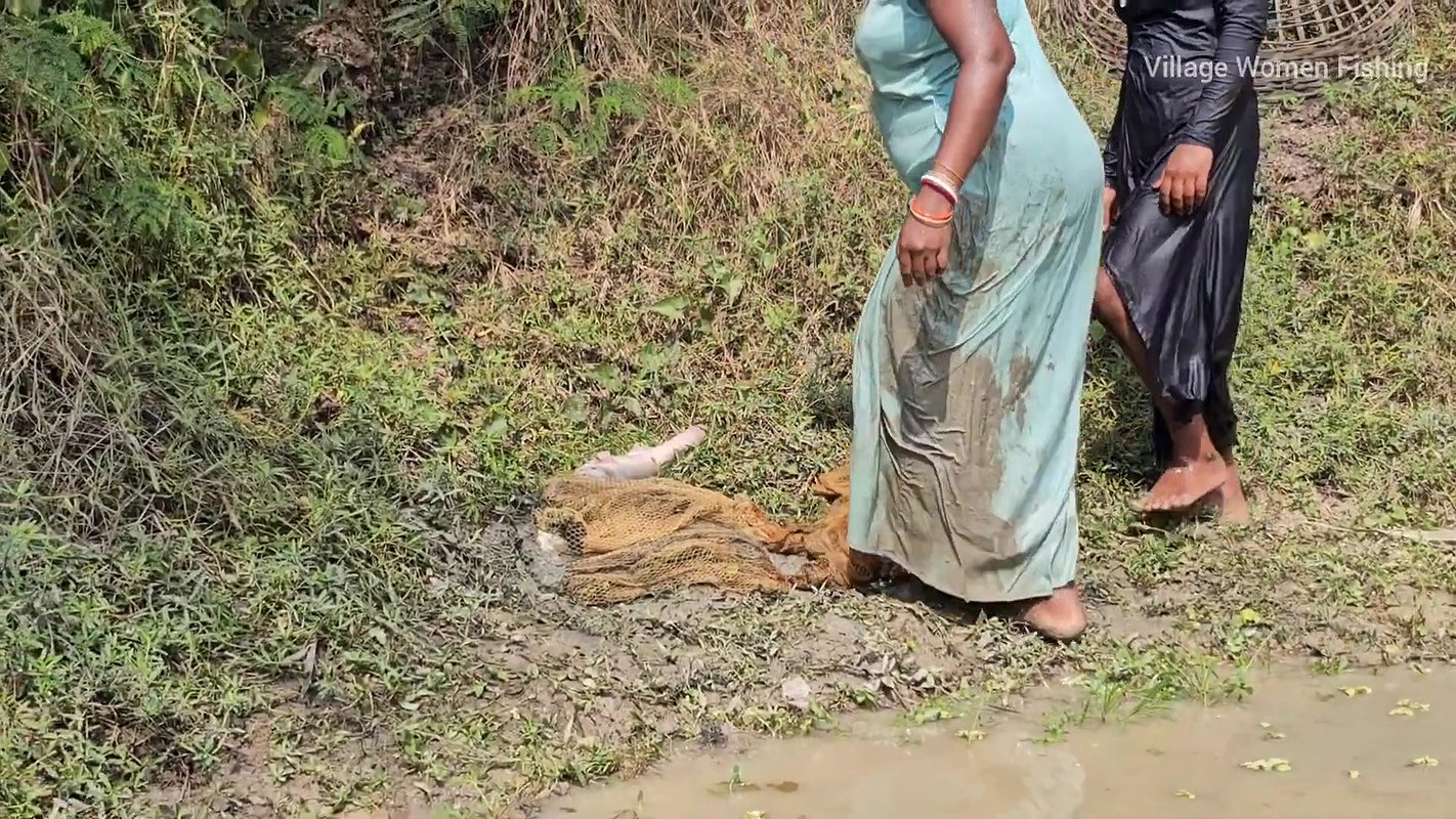 Amazing Mouni Fishing Big Carp Fish with Mouni Han