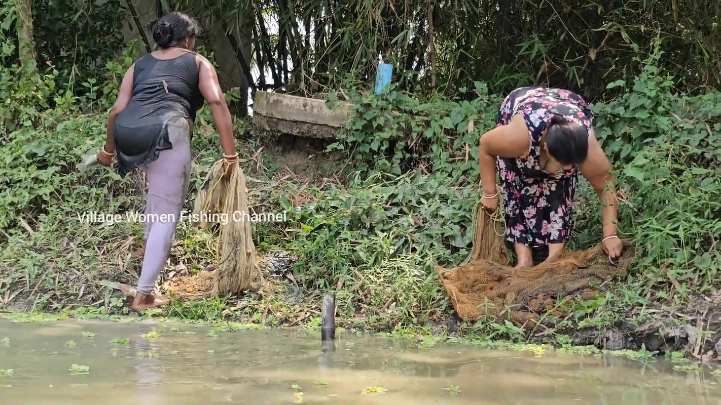 Amazing Mouni Fishing with Friend Big Carp fishes