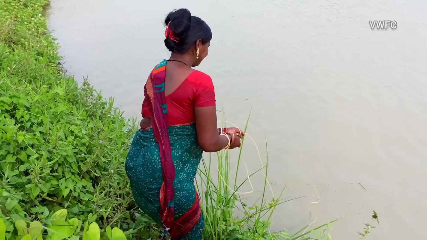 Amazing Net Casting by Village women    Best Net F