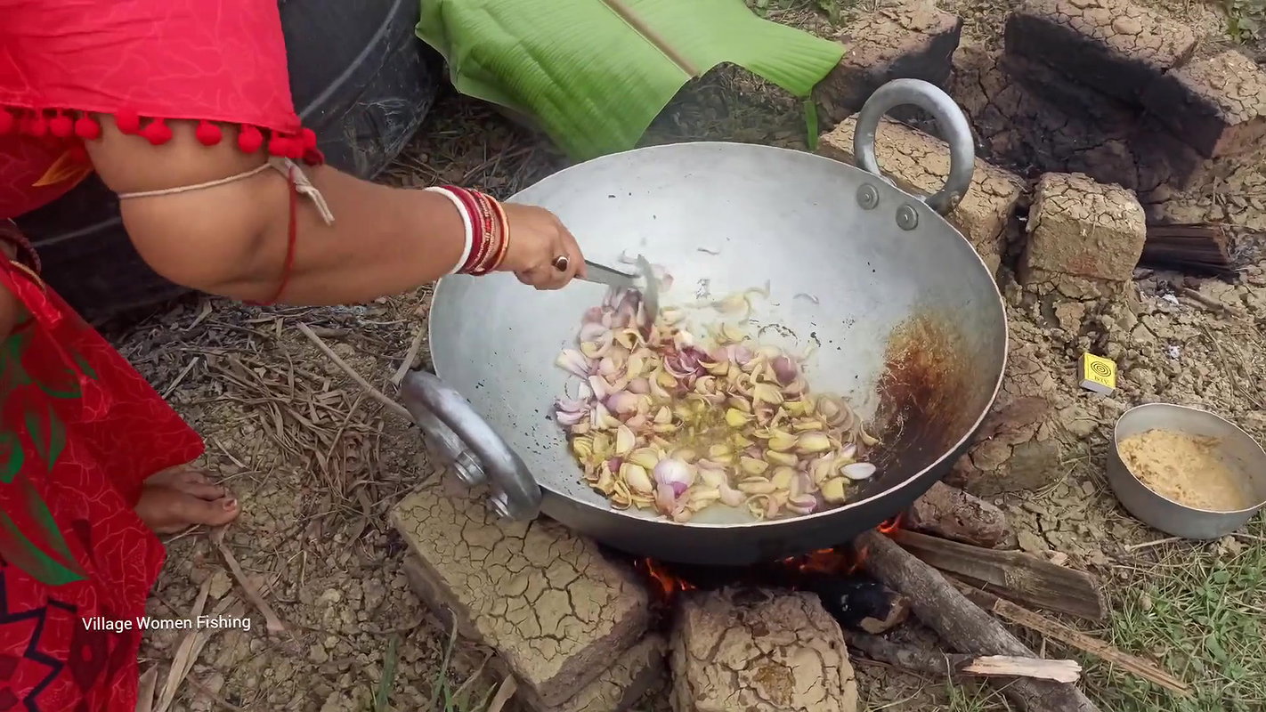 Amazing Village Women Cooking Duck Curry for Villa