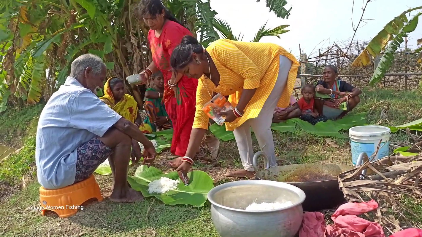 Amazing Village Women Cooking Duck Curry for Villa