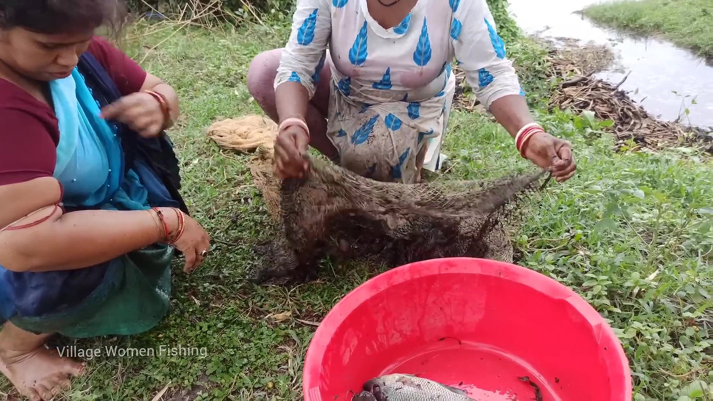 Amazing Village Women fishing in Amazon forest