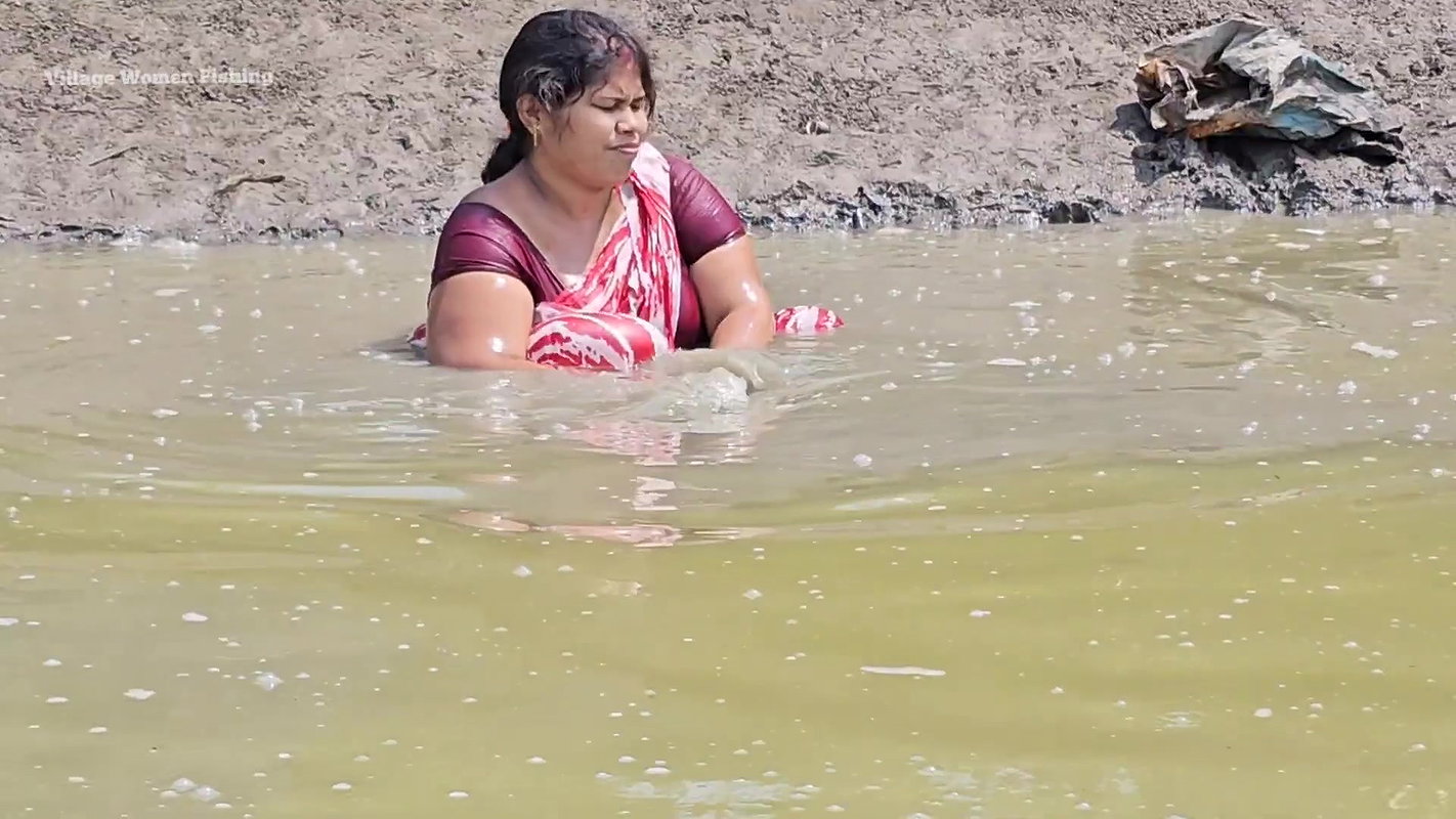Amazing Village Women incredible  Net Fishing for