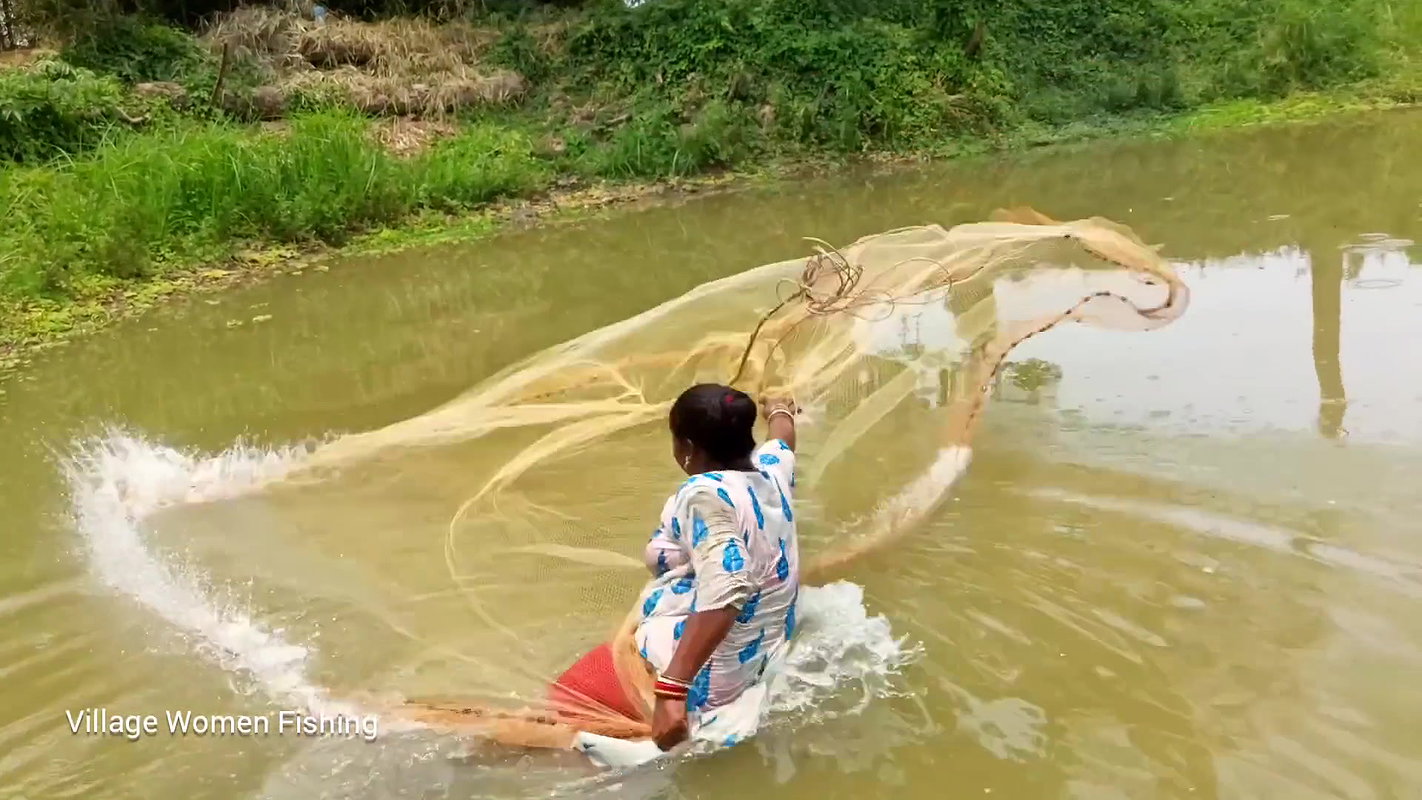 Amazing village women net fishing  Big catch