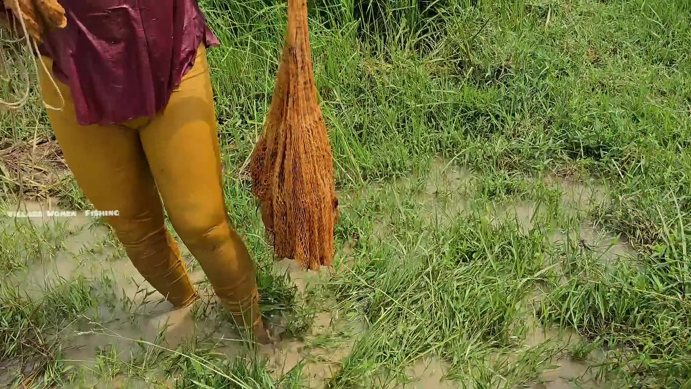 Amazing Village Women new Fishing video    Village