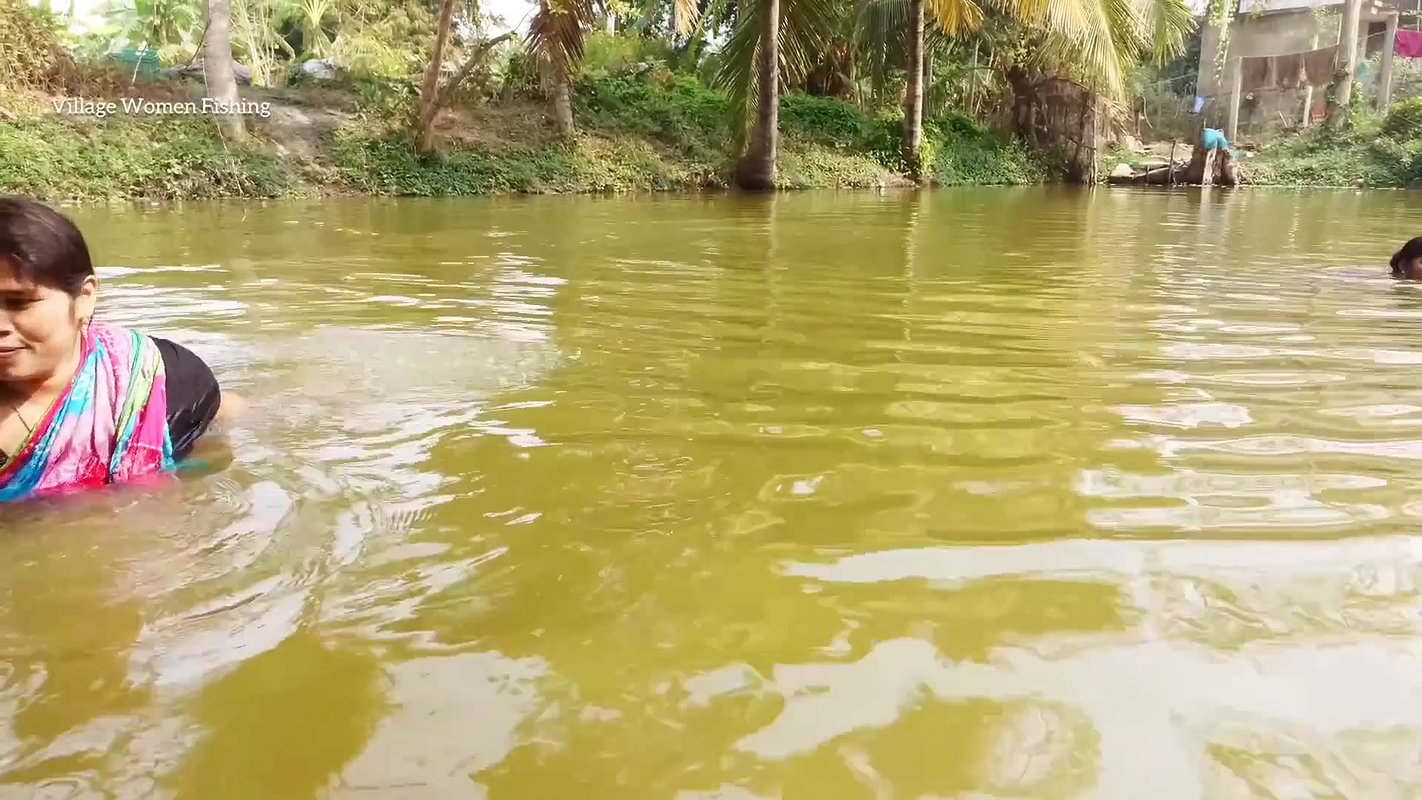 x  Best fishing video by village women   Village wome