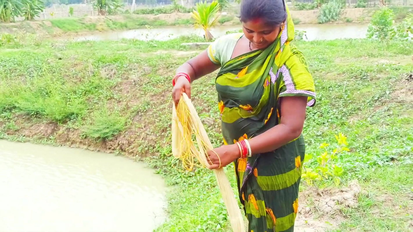 Best Net Fishing in Village    Village women fishi