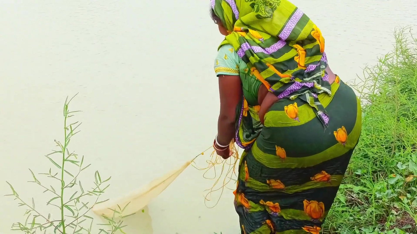 Best Net Fishing in Village    Village women fishi
