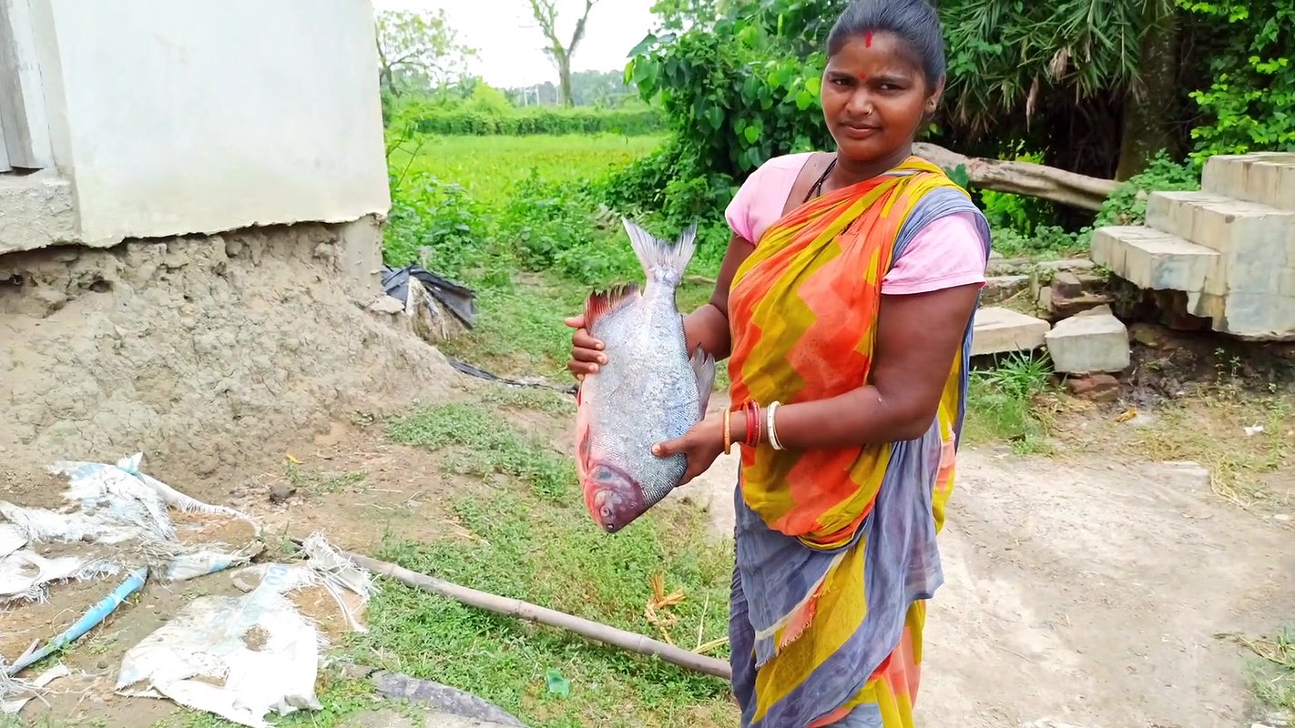 Cooking and Eating Fish Fry in Traditional village