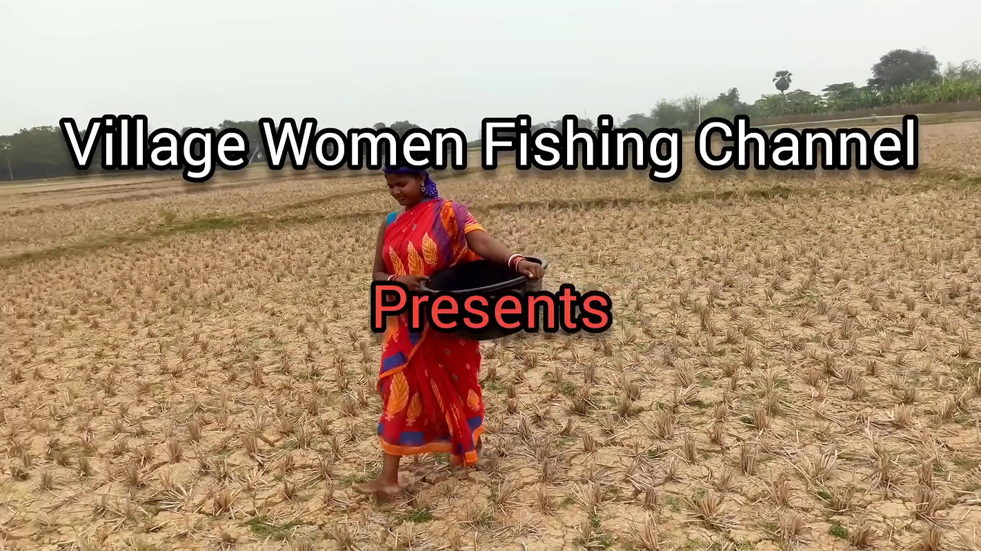 Traditional Hand Fishing by Village Women   Mouni
