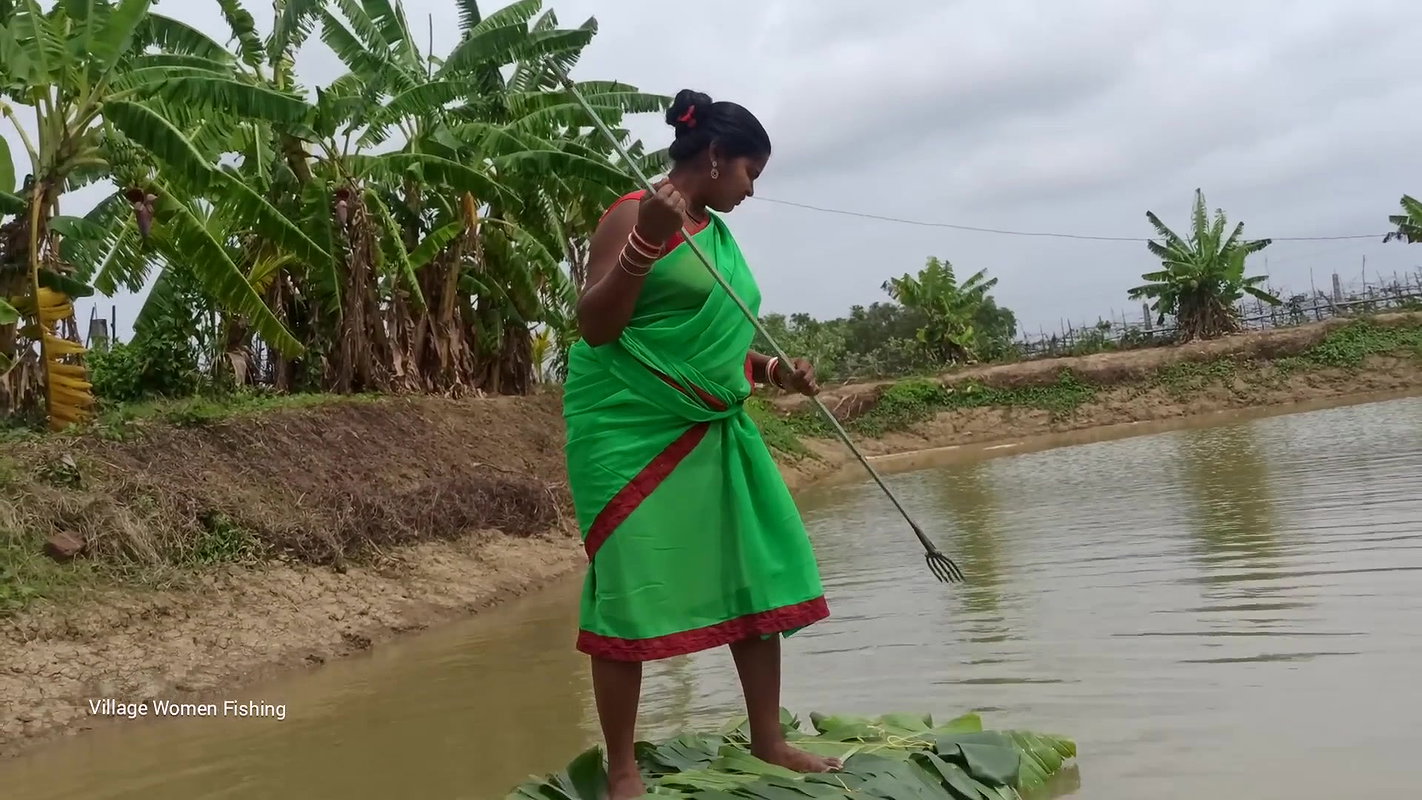 Trident Fishing by village women   Mouni unique fi