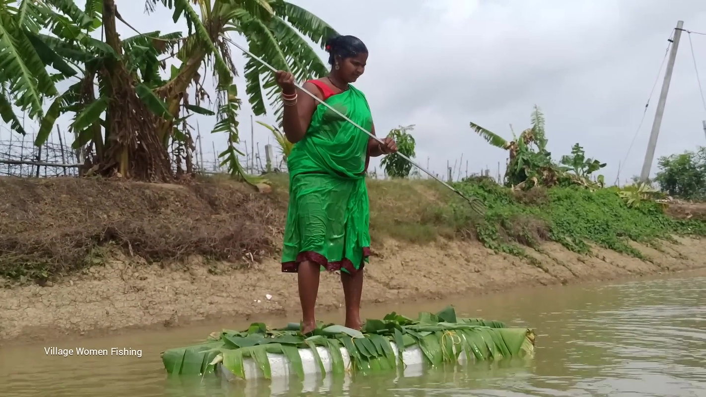 Trident Fishing by village women   Mouni unique fi
