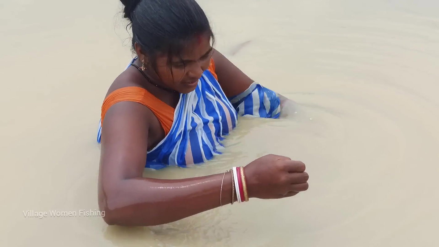 Unbelievable Village women fishing in village pond