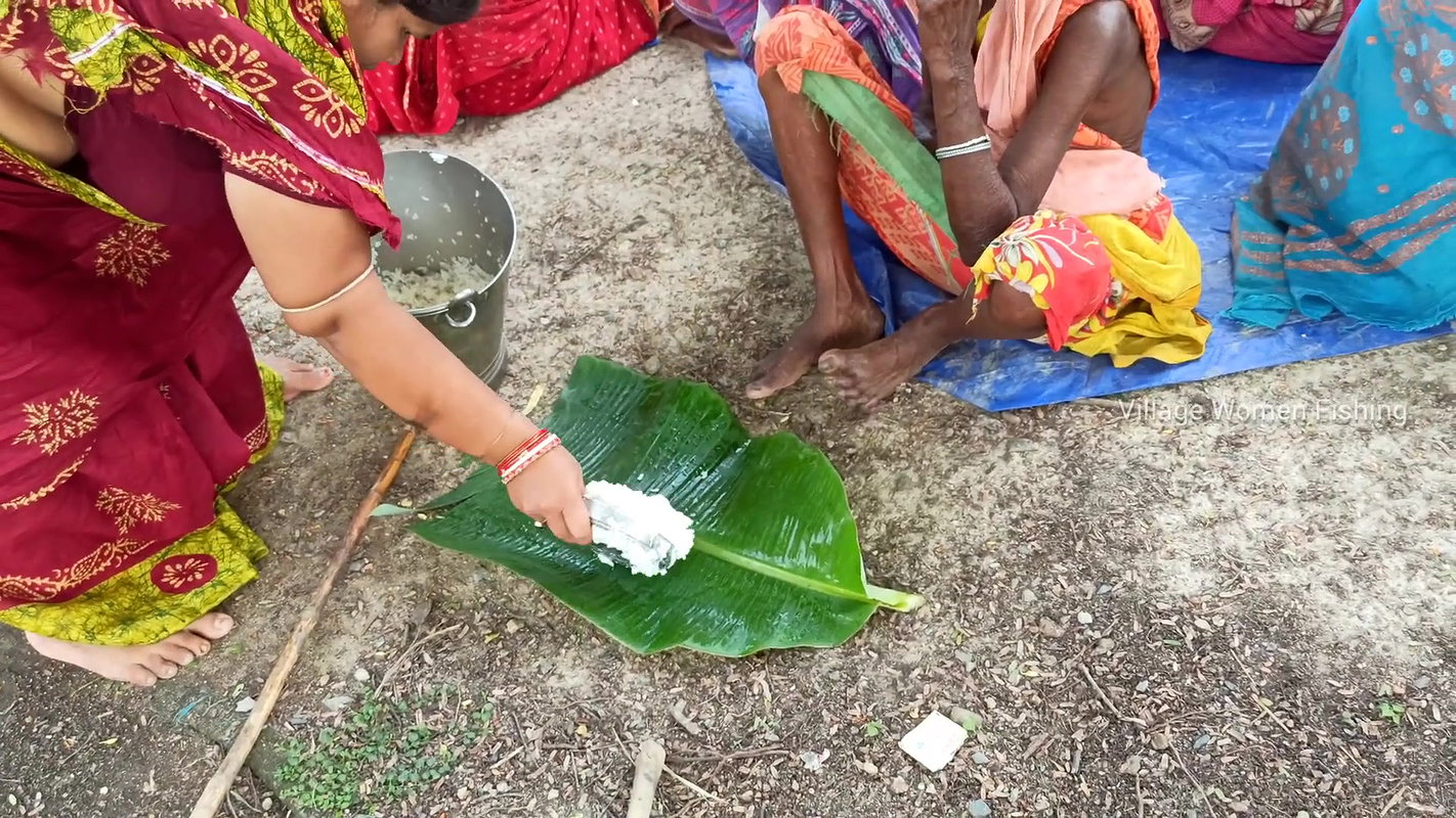 Village Women fishing channel Silver Play Button c