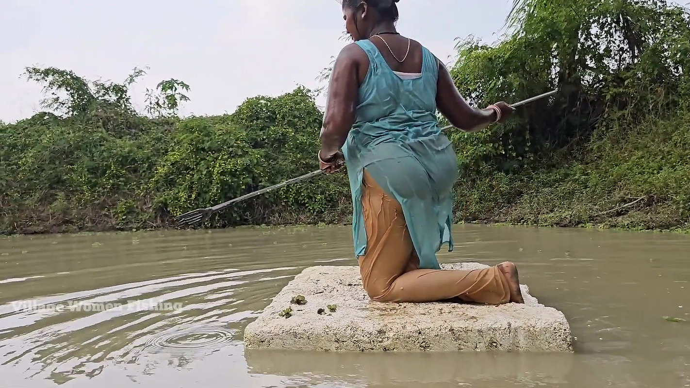 Village Women New Net fishing video 5