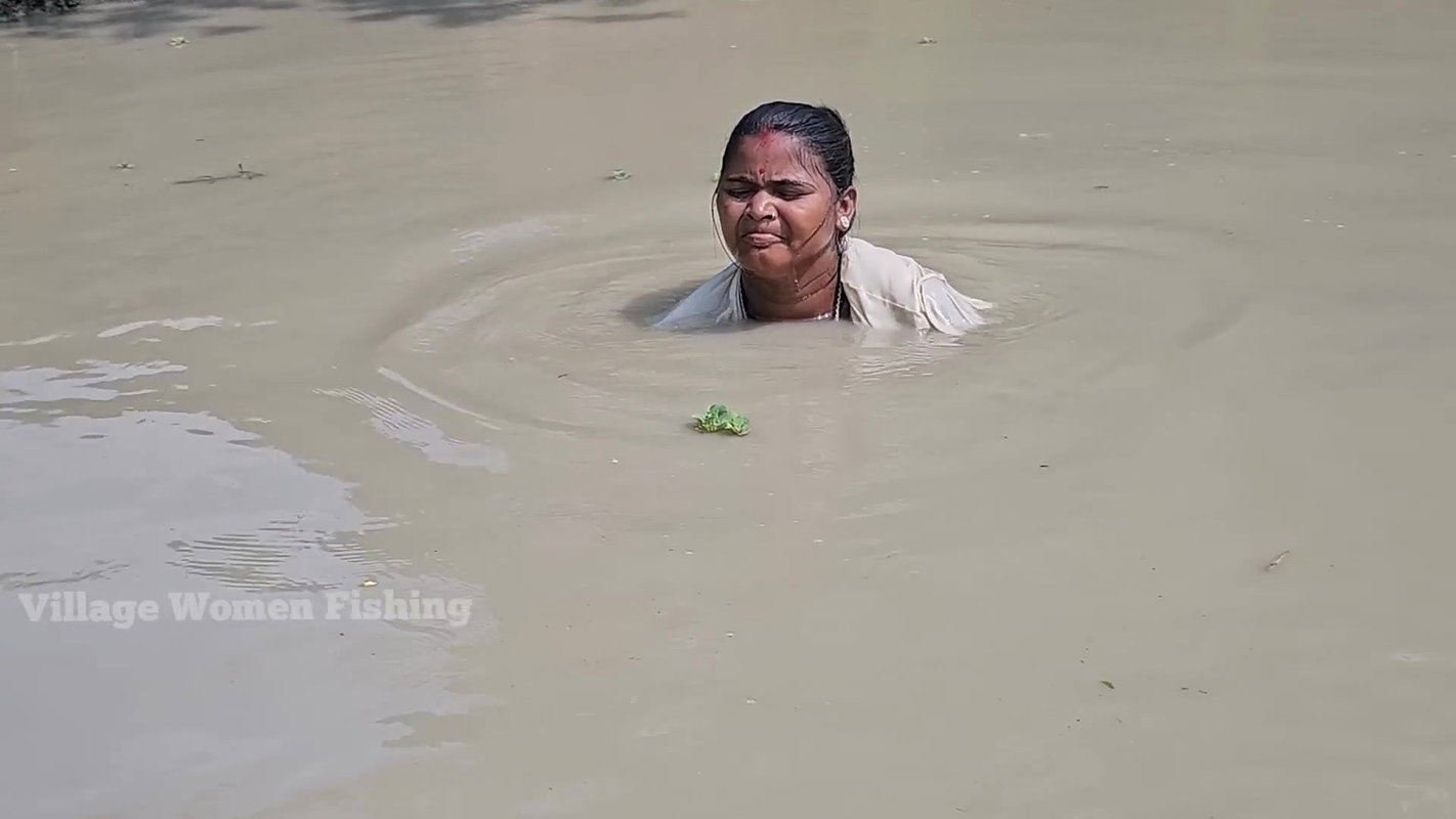 Village Women New Net fishing video 6