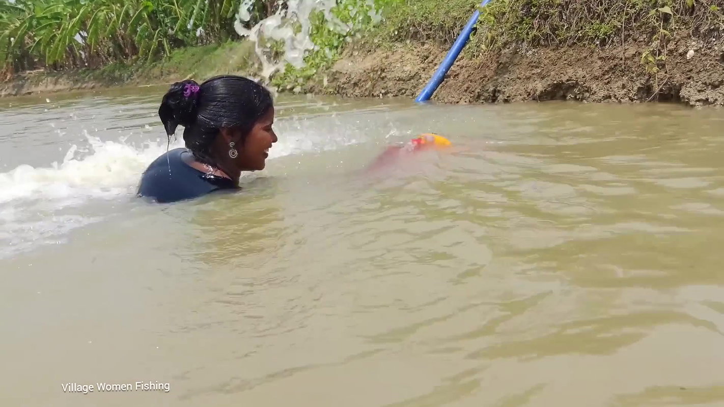 Village Women New Net fishing video 7
