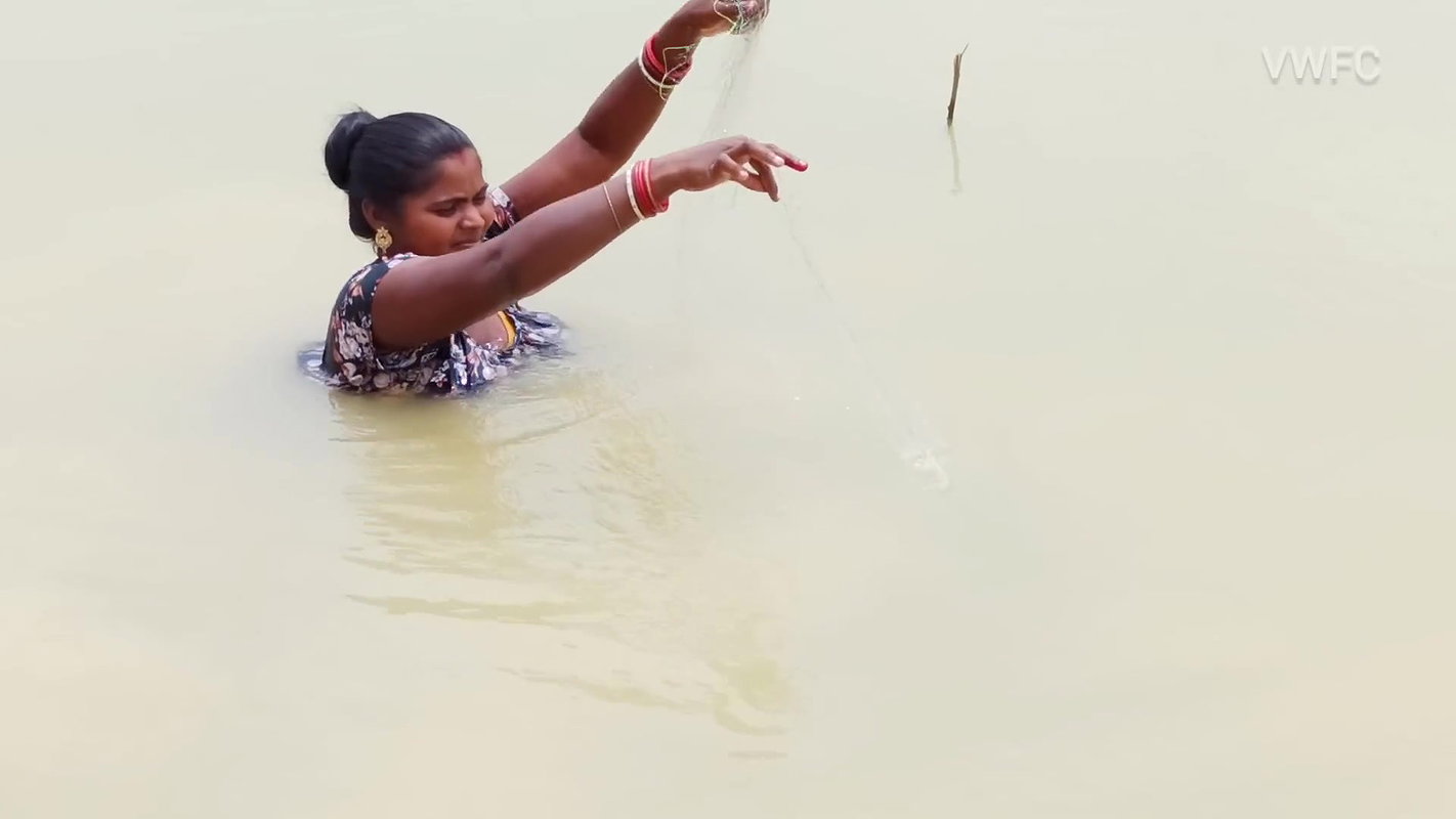 Village Women New Net fishing video 14