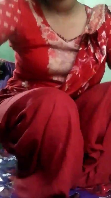 Horny Gf Fingering Asshole