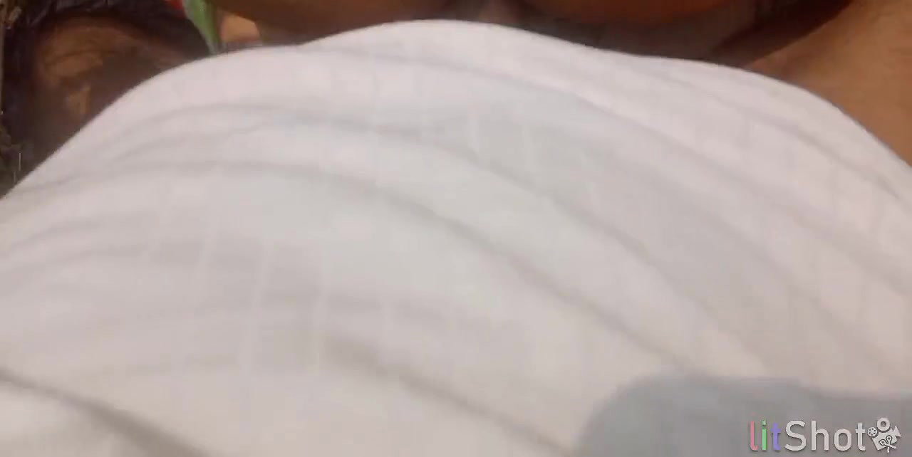 Stepmom hard in sugarcane field