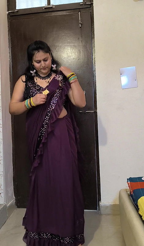 Puja bhabhi nude dance