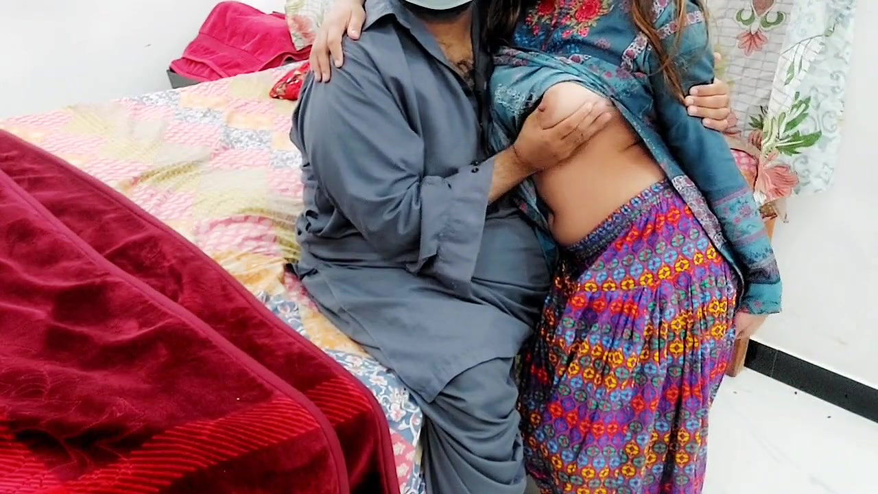 Desi Housewife Anal Sex With Her Cuckold Husband,s