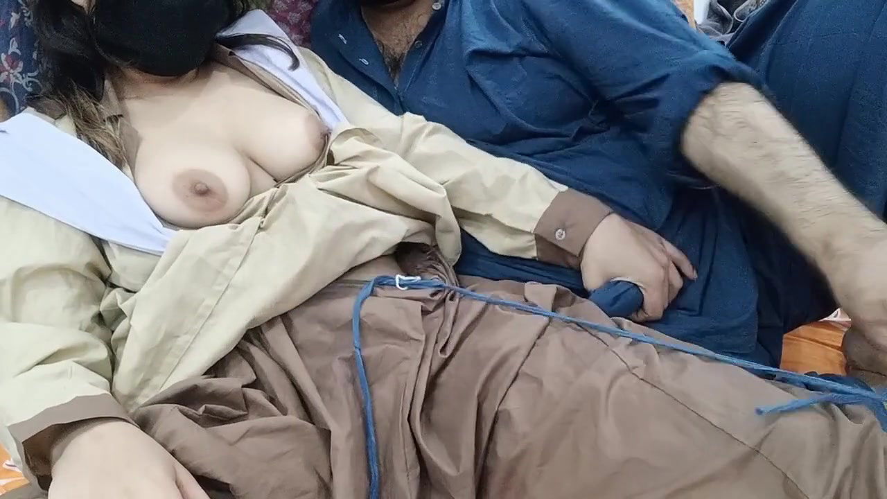 Desi Pakistani Student Girl Got Sex Lesson From He